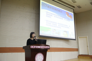 图片 二王亚莉主任医师为师生做讲座.png