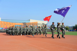 图片 七汽车运用学院检阅方队.png